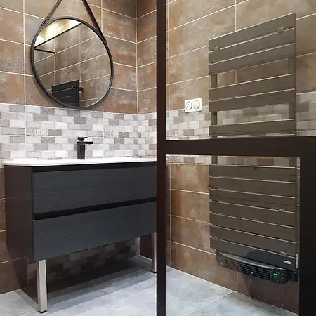 Maya, Belle Vue Lac, Sauna, Et Wifi Alpehytte