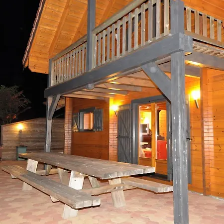 Chalet Maya, Belle Vue Lac, Sauna, Et Wifi *